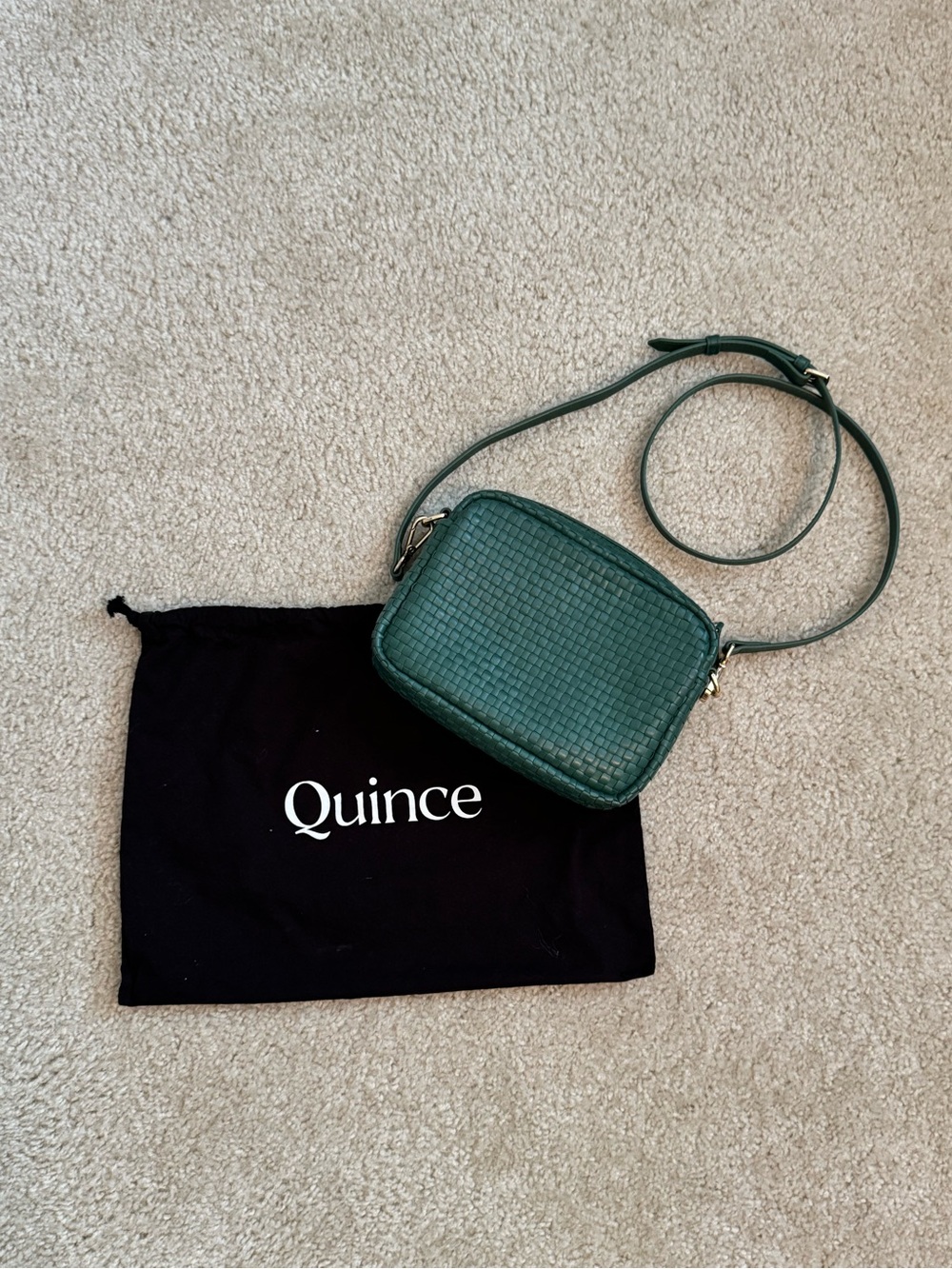 🔹 Quince Like New Green Woven Crossbody Bag - Women's Shoulder Purse